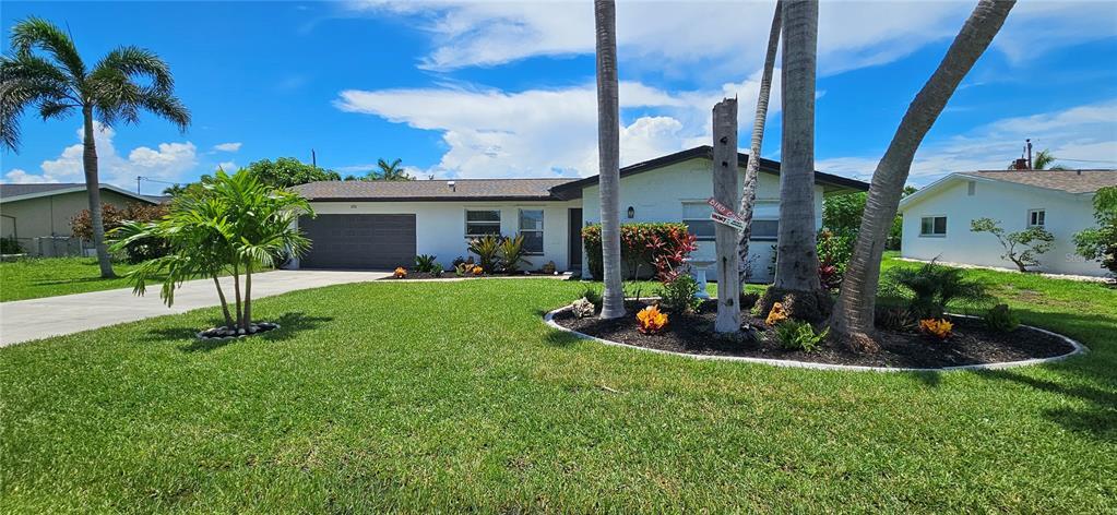 251 SE 46th St in Cape Coral, FL - Building Photo