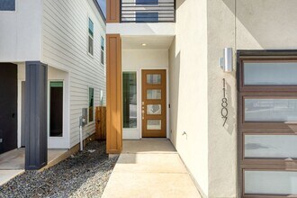 11850 Zarkava Wy in San Antonio, TX - Building Photo - Building Photo