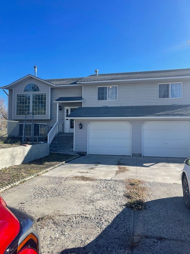 property at 248 Oakshire Dr