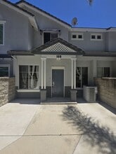 109 Breakers Ln in Aliso Viejo, CA - Building Photo - Building Photo