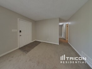 184 Clydesdale Ln SE in Mableton, GA - Building Photo - Building Photo