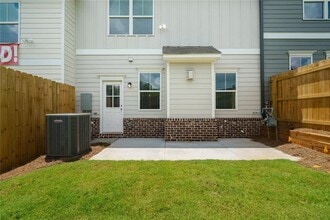 313 Niles Ct in Marietta, GA - Building Photo - Building Photo