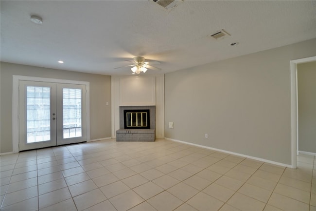 10811 Sugar Hill Dr