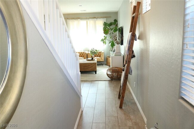 12457 Loggeta Way in Las Vegas, NV - Building Photo - Building Photo