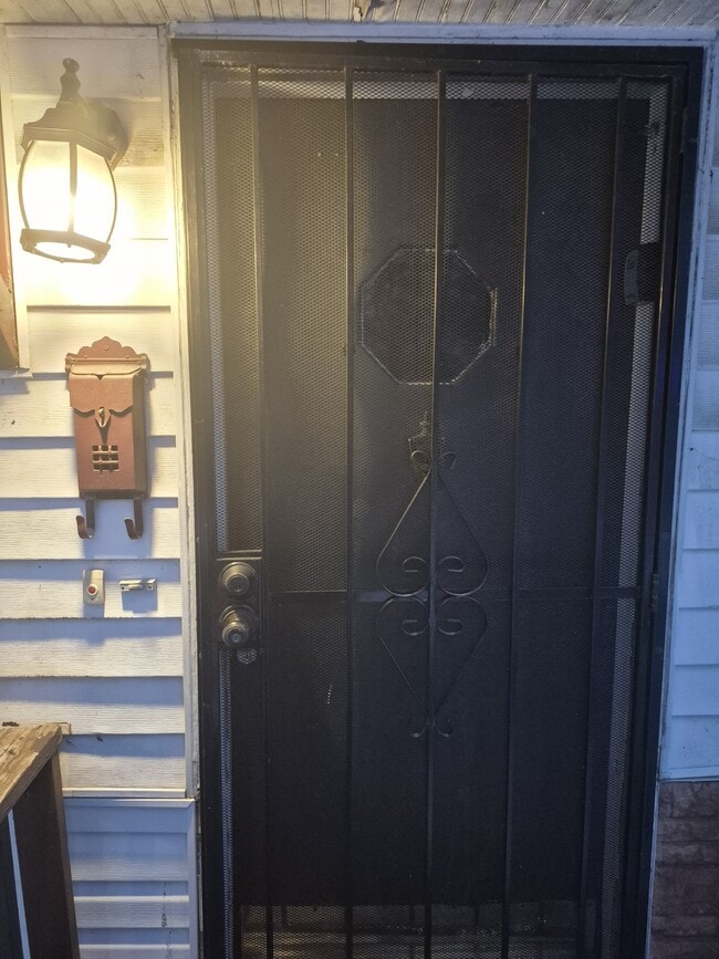 1539 Comet Dr in St. Louis, MO - Building Photo - Building Photo