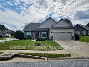 1 Redwolf Ln in Taylors, SC - Building Photo - Building Photo