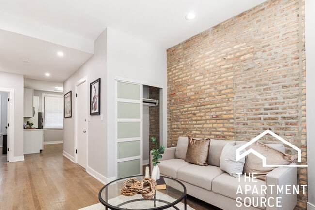 3834 N Wilton Ave in Chicago, IL - Building Photo - Building Photo