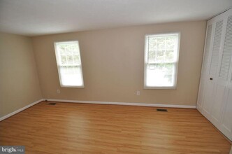 7057 Melting Shadows Ln in Columbia, MD - Building Photo - Building Photo
