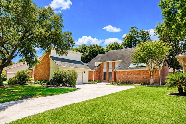 property at 14119 Cherry Mound Rd