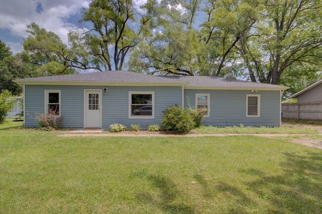property at 4344 9th St