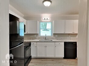 2180 Rockdale Dr NW in Conyers, GA - Building Photo - Building Photo