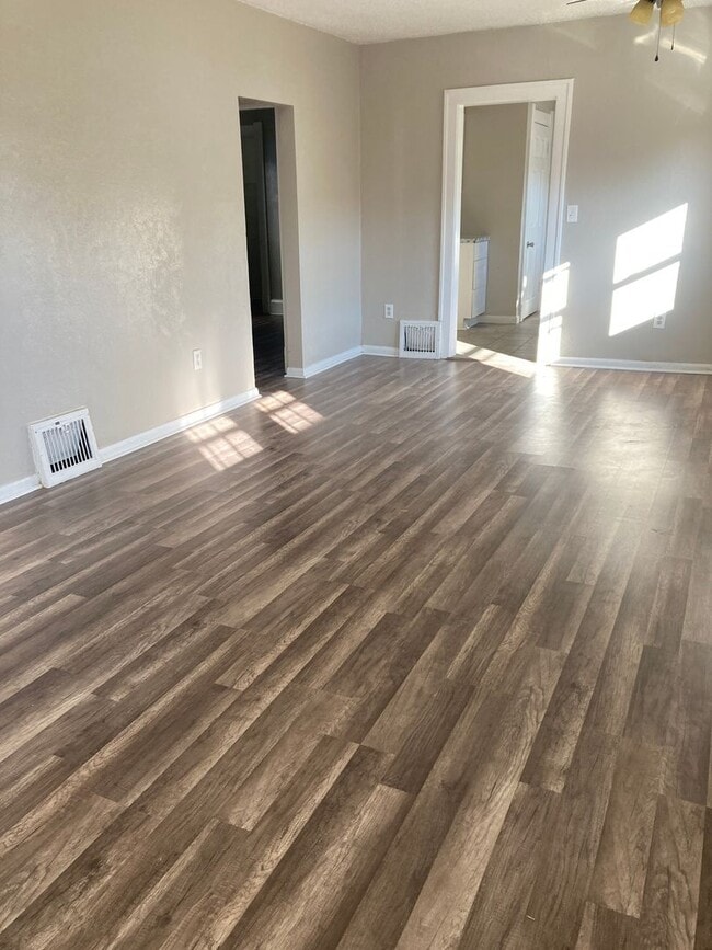 1832 Balkan Pl in Toledo, OH - Building Photo - Building Photo