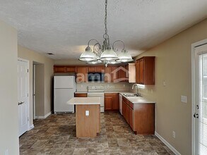 4006 Pennick Ct in Spring Hill, TN - Building Photo - Building Photo