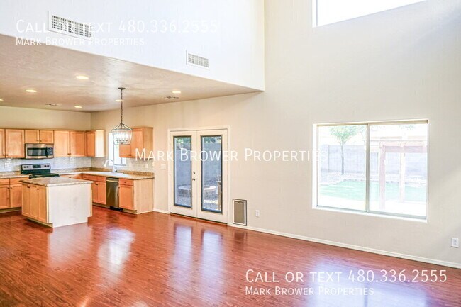 396 E Bradstock Way in San Tan Valley, AZ - Foto de edificio - Building Photo