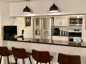 1709 Pelican Cove Rd, Unit 348 in Sarasota, FL - Building Photo - Building Photo