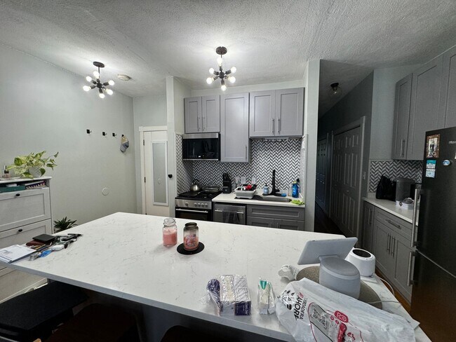 125 London St, Unit 3