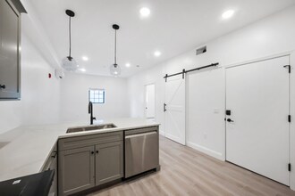 126 Adelaide Ave in Providence, RI - Building Photo - Building Photo