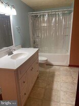 12632 Western Cir in Lusby, MD - Building Photo