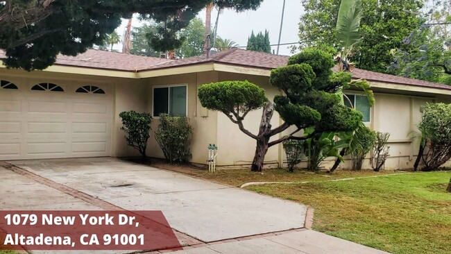 1079 New York Dr in Altadena, CA - Building Photo - Building Photo