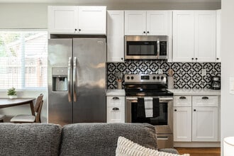 4349 Oxford St, Unit SI ID1496400P in La Mesa, CA - Foto de edificio - Building Photo