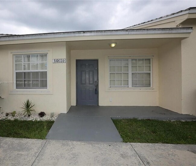 14659 SW 126th Pl in Miami, FL - Building Photo - Building Photo