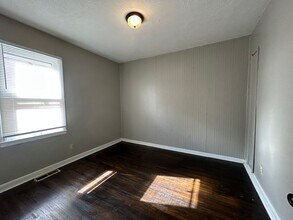 2409 S Grant St in Muncie, IN - Building Photo - Building Photo