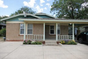 2316 15th St in Lubbock, TX - Building Photo