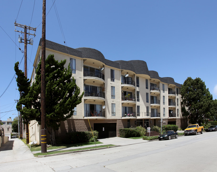 La Grande in Long Beach, CA - Building Photo