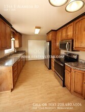 1344 E Alameda Rd in Pocatello, ID - Building Photo - Building Photo