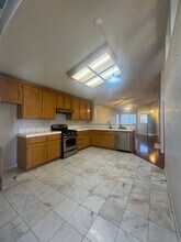 9052 Ancestor Dr in Elk Grove, CA - Building Photo - Building Photo