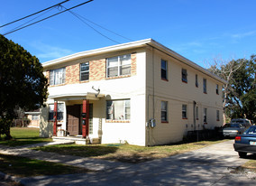 849 30th St Apartments