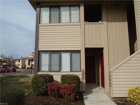 540 Pheasant Run in Virginia Beach, VA - Building Photo