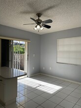 312 NW 36th Ct, Unit Rear unit in Miami, FL - Foto de edificio - Building Photo