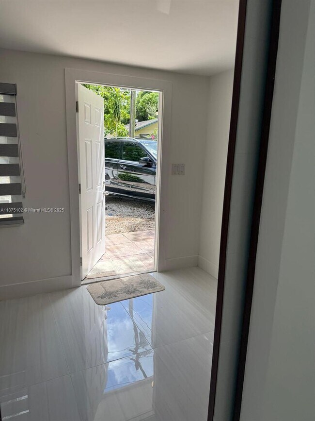 1708 Taft St in Hollywood, FL - Building Photo - Building Photo