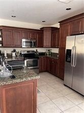 2685 NE 9th Ave in Wilton Manors, FL - Building Photo - Building Photo