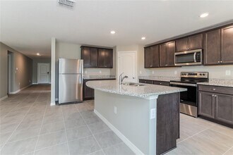 1134 Union Ave in Mascotte, FL - Building Photo - Building Photo