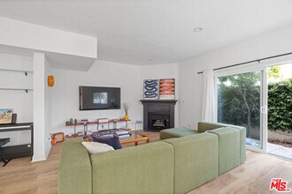 1925 22nd St in Santa Monica, CA - Building Photo - Building Photo