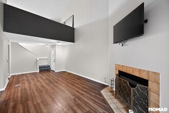 11123 E Alameda Ave in Aurora, CO - Foto de edificio - Building Photo