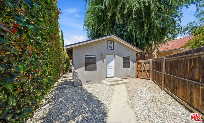 1739 N Ave 46 in Los Angeles, CA - Building Photo - Building Photo