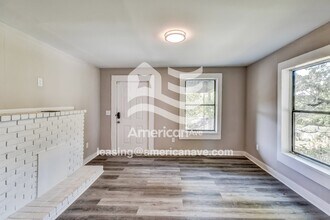 633 84th St S in Birmingham, AL - Foto de edificio - Building Photo