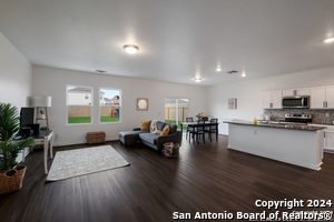 5422 Malakoff Dr in Converse, TX - Foto de edificio - Building Photo