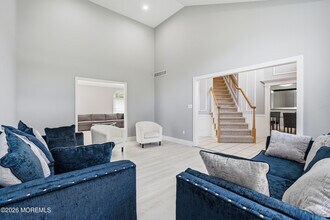 58 Georgetown Rd in Eatontown, NJ - Building Photo - Building Photo