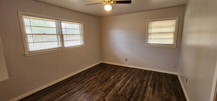 4803 43rd St in Lubbock, TX - Building Photo - Building Photo