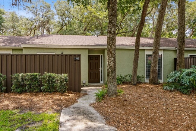 property at 1786 Mariners Walk