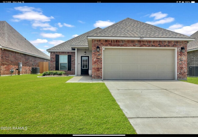 property at 201 Resthaven Wy