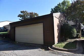 5506 Willow Cir in Fort Worth, TX - Building Photo - Building Photo