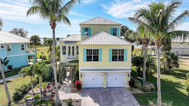 property at 6751 Portside Ln