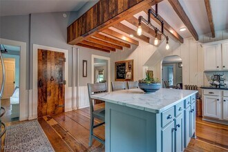 6287 Riverview Rd in Peninsula, OH - Building Photo - Building Photo