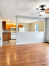 29 Blaine St in Providence, RI - Building Photo - Interior Photo