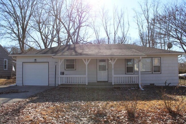 property at 829 W Charles St